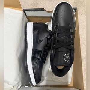 Air Jordan one low SE ASW